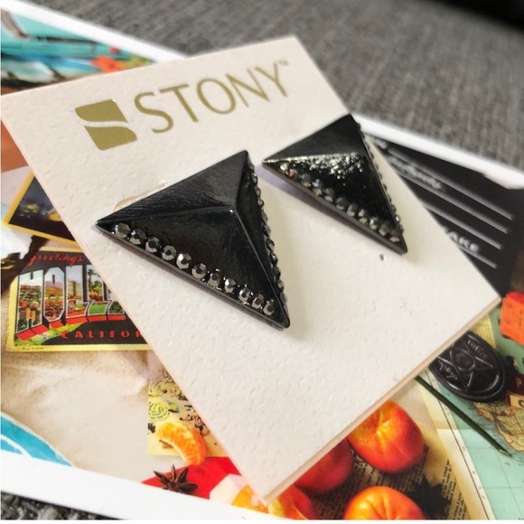 Black 3D Stony Triangle Earrings with Black Rhinestone Detail - Picture 4 of 7